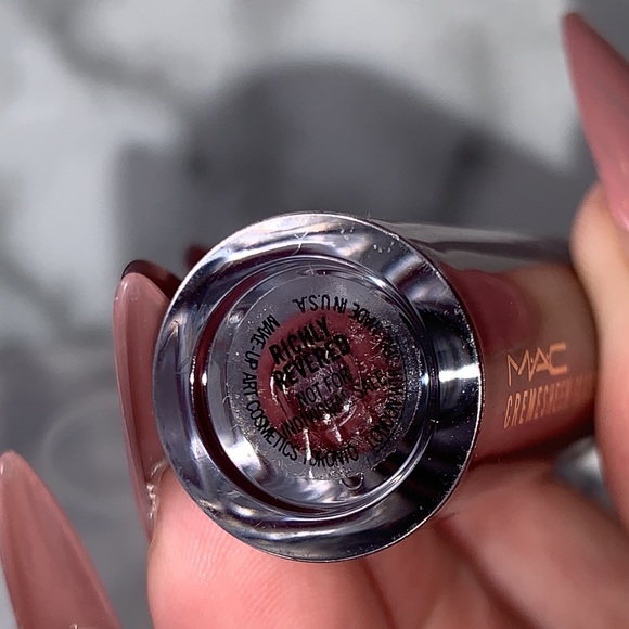 RICHLY REVERED MAC CREMESHEEN GLASS Limited Edition - Picture 4 of 11